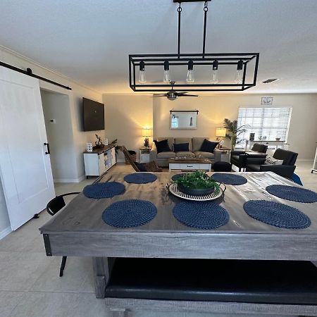 Three Treasures Beach House نيو سميرنا بيتش المظهر الخارجي الصورة